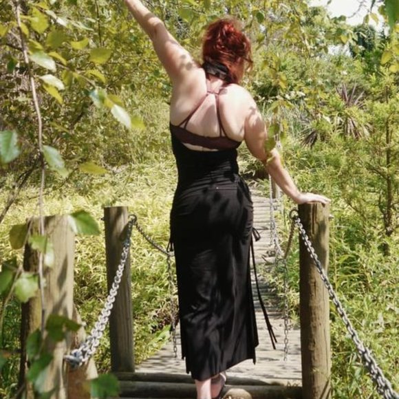 Meet Your Posh Seller Deborah! - Picture 1 of 1